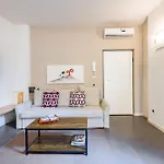 Apartmán Duomo Terrace - Luxury With Private Parking In Historic Center Neapol
