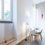 Duomo Terrace - Luxury With Private Parking In Historic Center Neapol