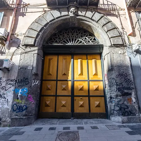 Duomo Terrace - Luxury With Private Parking In Historic Center