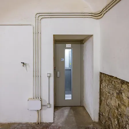 아파트 La Terrazza Nel Centro Di Con Parcheggio Privato *