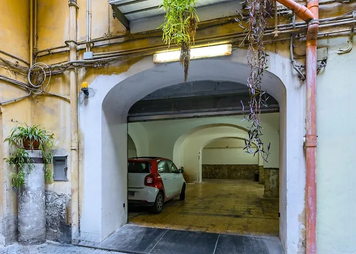 Lägenhet La Terrazza Nel Centro Di Con Parcheggio Privato