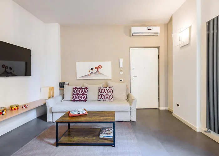 Lägenhet La Terrazza Nel Centro Di Con Parcheggio Privato Neapel