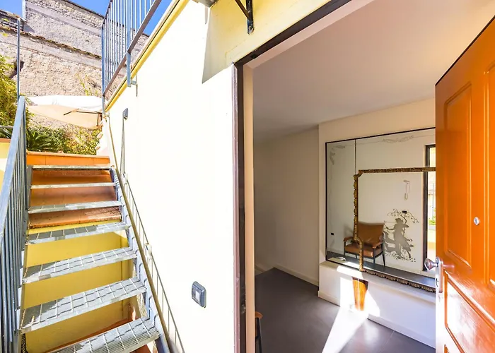 Lägenhet La Terrazza Nel Centro Di Con Parcheggio Privato *