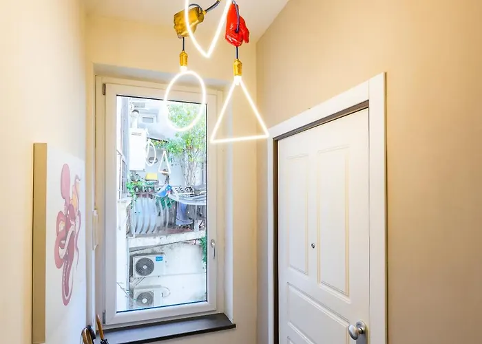 Lägenhet La Terrazza Nel Centro Di Con Parcheggio Privato